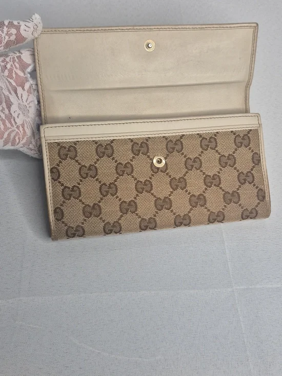 Gucci Beige Brown GG Supreme Continental Wallet with Green-Red Web - Picture 6 of 17